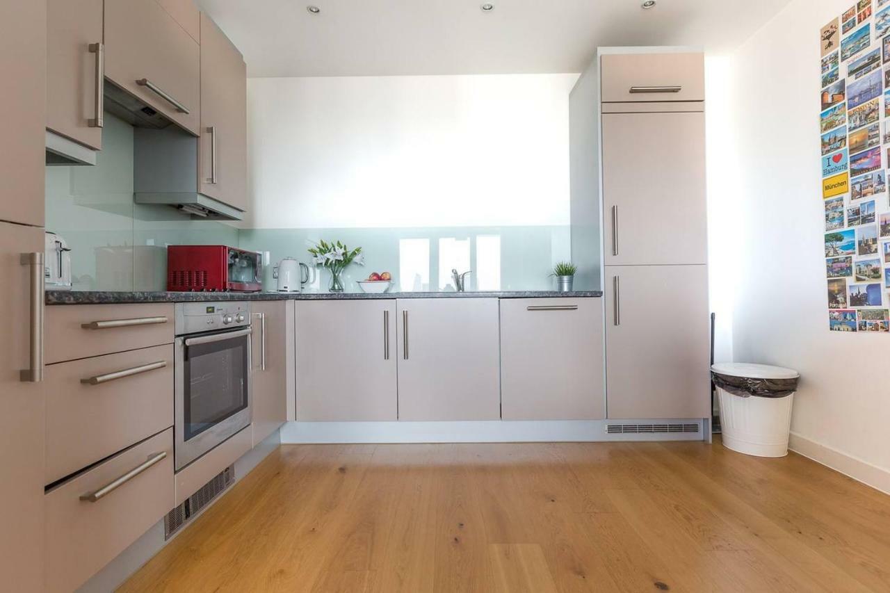 לונדון Modern 1 Bedroom Apartment In E1 With Great Views מראה חיצוני תמונה